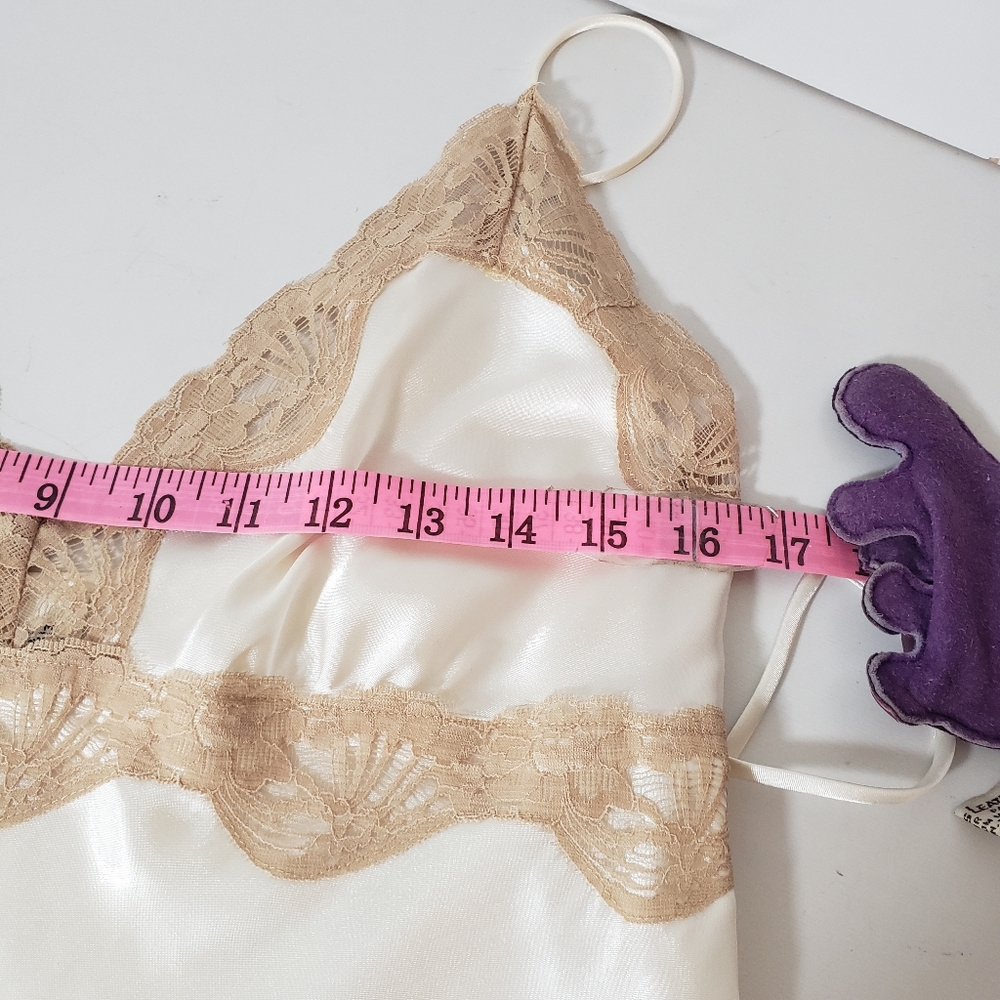 Satin White 2 Piece Peignoir Set M/L Robe Gown Lace Bridal Honeymoon Cocquette - Picture 13 of 14